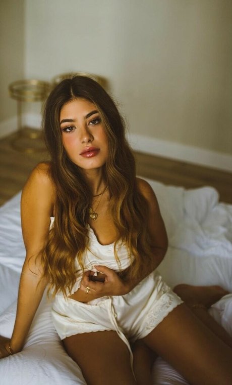 Sara Fructuoso estrella porno hd imagen