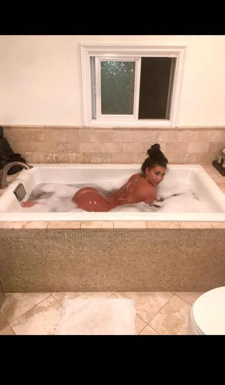 augusttaylorxxx modèle chaud photo