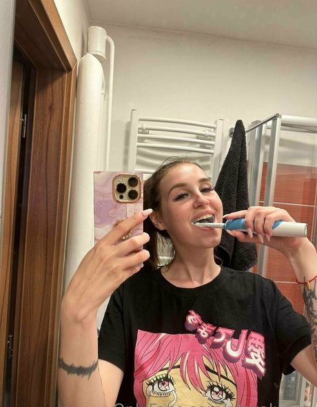 alexalungu xxx estrella porno archivo