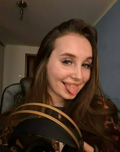 alexalungu star du porno érotique img