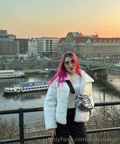 alexalungu estrella bonita imágenes