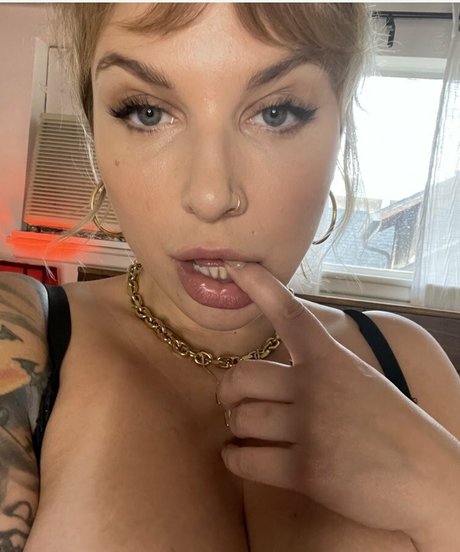 itsivylebelle hermosa estrella fotos