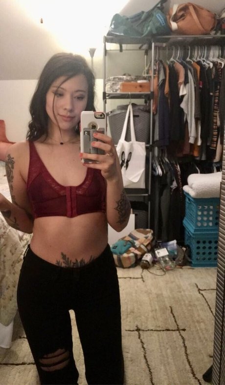 Laceyisanerd hermosa actriz foto