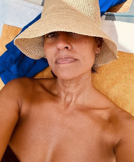 Tracee Ellis Ross pornstar pretty photo