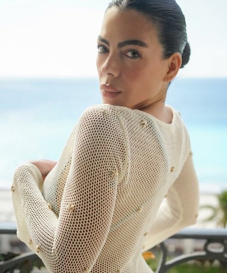 danellaurbaytv sexo modelo imágenes