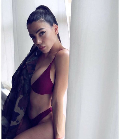 danellaurbaytv estrella porno de alta calidad galerías