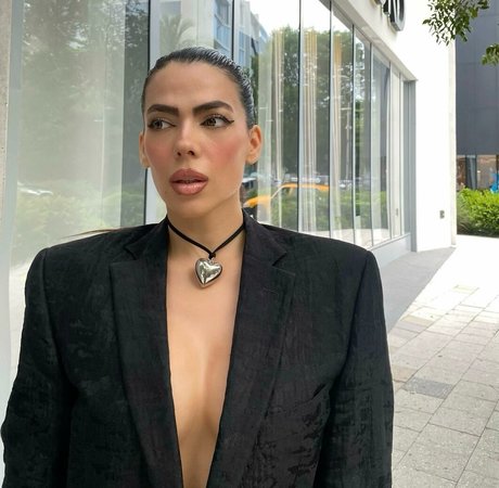 danellaurbaytv meilleure star du porno img