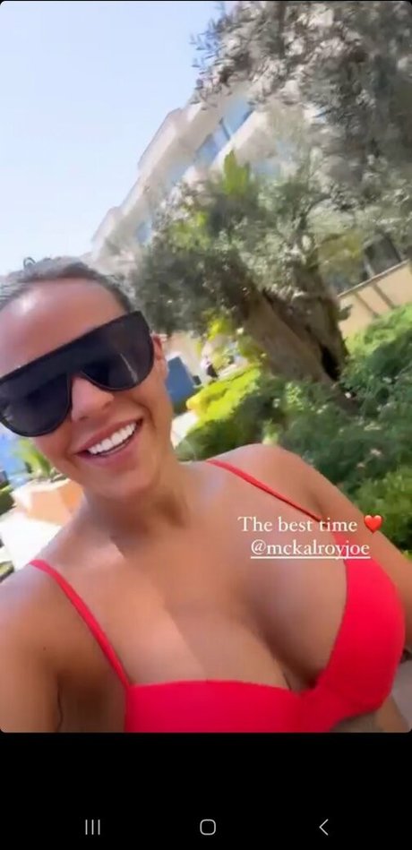 Stephanie Davis modelo bonita foto