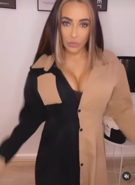 Stephanie Davis model pornographic image