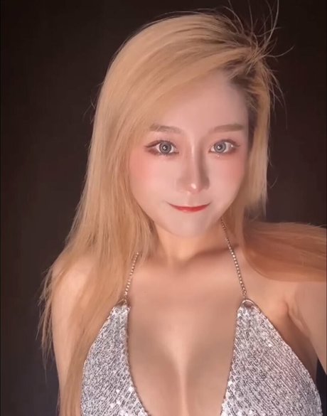 Uying estrella porno mejor galerías