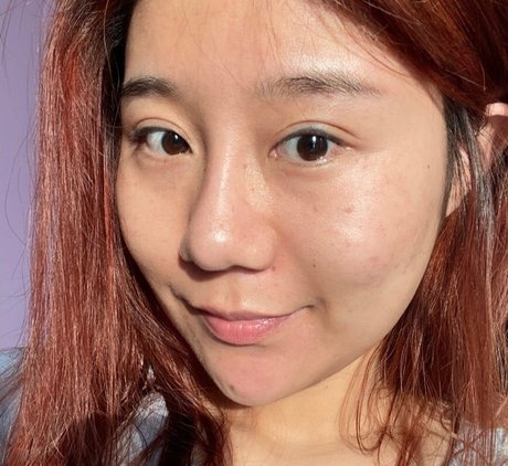 Uying modelo gratis imagen