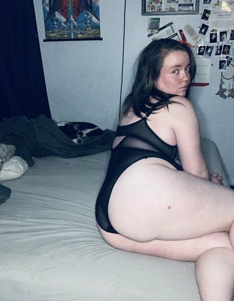 lingeriebabes actrice xxx des photos