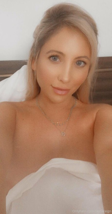 tashareign modelo superior imágenes