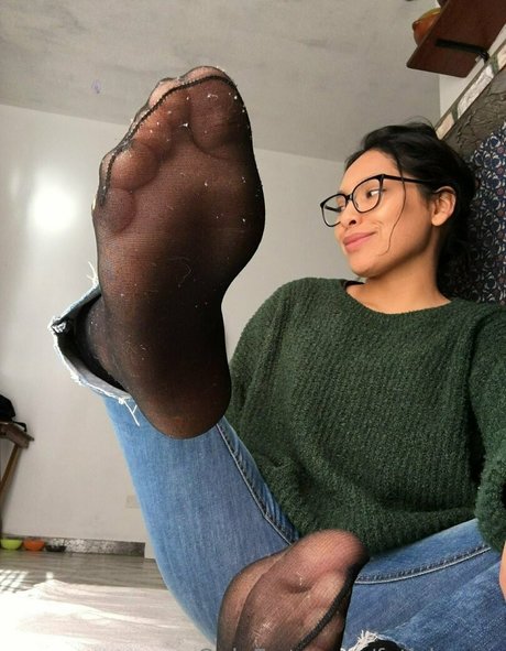 fetishsong joli modèle des photos