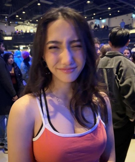 Sabrina Pezeshkian desnudos de modelos fotos