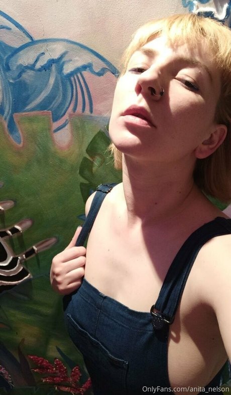 anitanelson modelo libre fotos