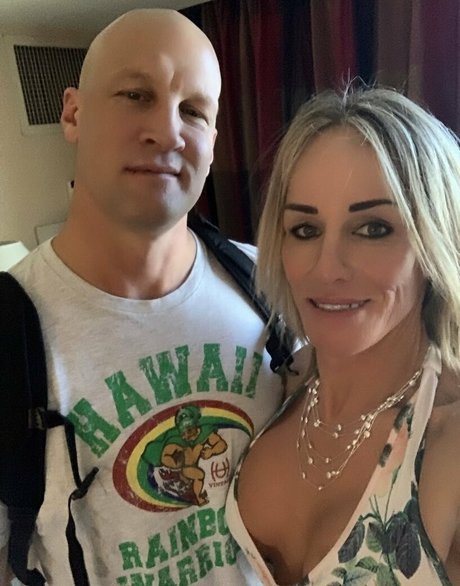 christianxxx1 top star img