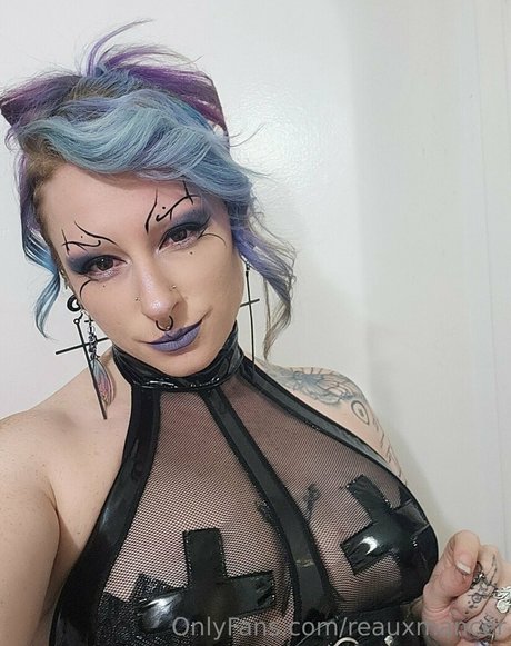 reauxmancer estrella desnuda archivo