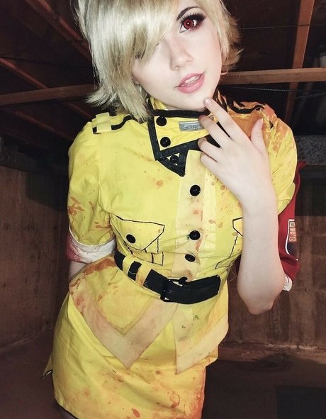 Meggii Cosplay estrella porno exclusiva imágenes