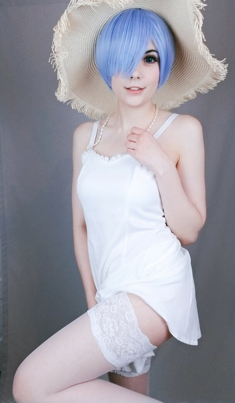 Meggii Cosplay modèle meilleur image