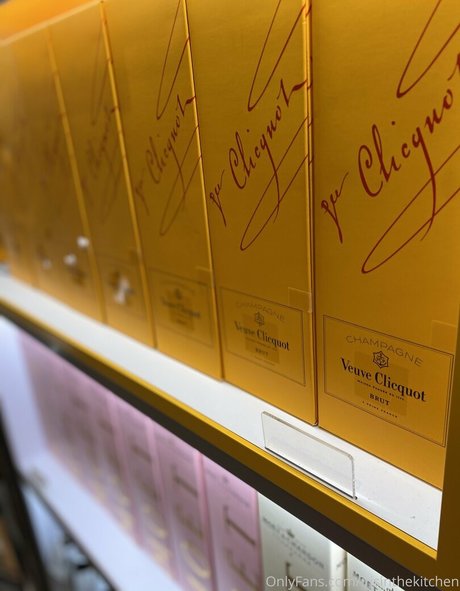 irisinthekitchen estrella porno atractiva archivo