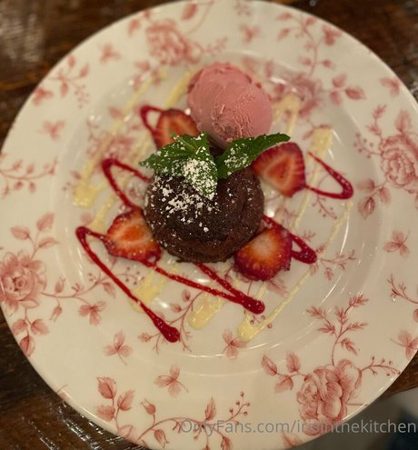 irisinthekitchen arte modelo archivo