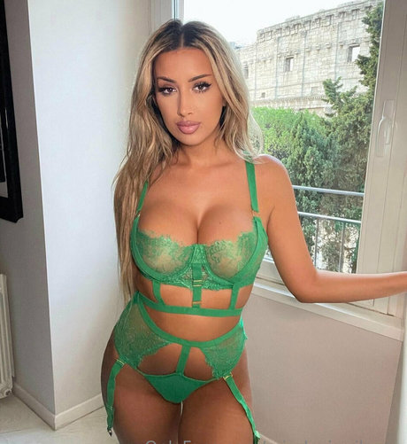 misslexiswilsonn model beautiful archive