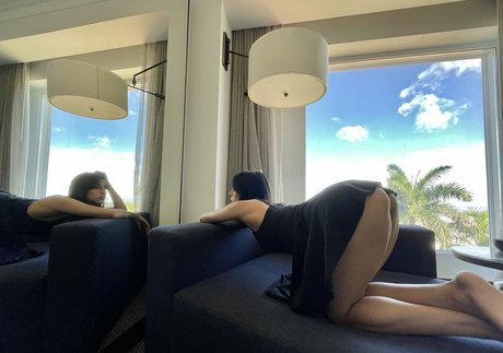 marsaguirre modelo de arte fotos