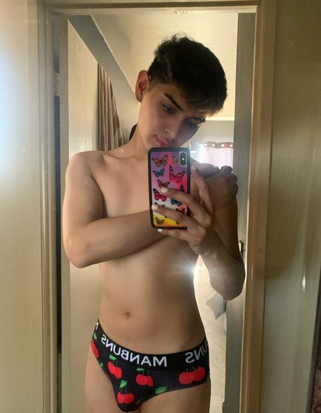 japanese schoolgirl onlyfans nude photos