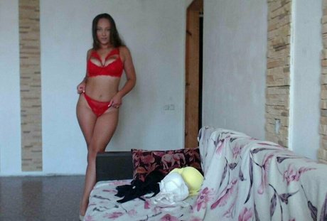 InnaLuve modelo pornografico imagen