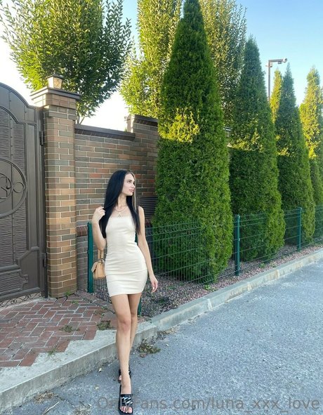 luna xxx love estrella libre galería