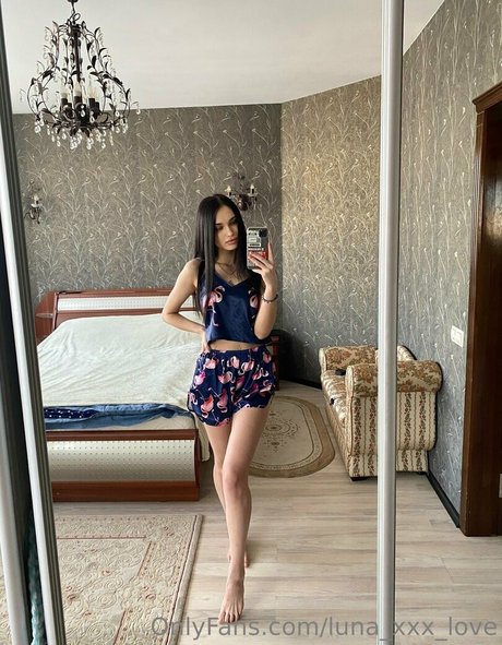 luna xxx love modelo exclusivo foto
