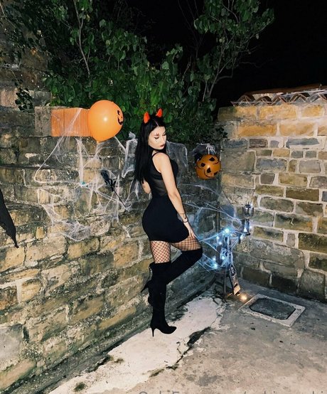 sab oki actrice érotique archive