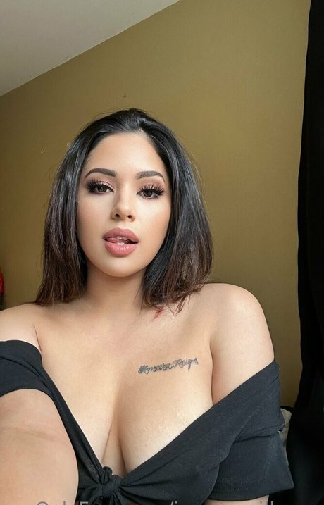 Jasmine Villegas hermosa estrella porno fotos