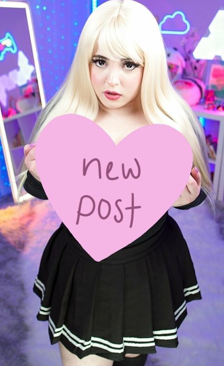 Lestplaykitty model beautiful picture