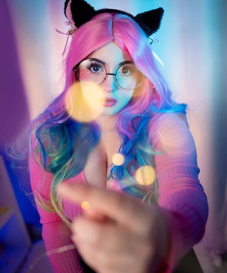Lestplaykitty model naked pics