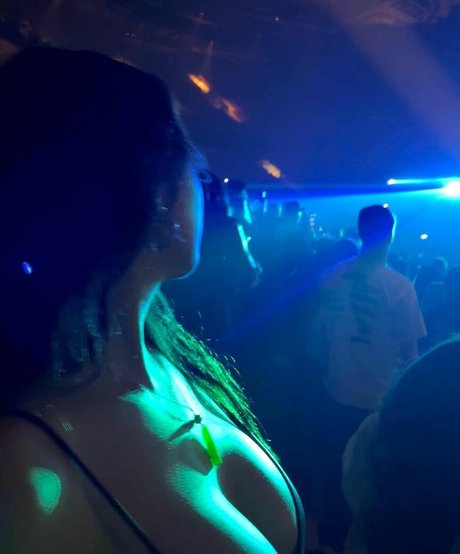 Chaela modelo desnuda recopilación