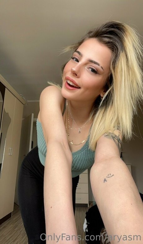 aryasm pornstar beautiful pics