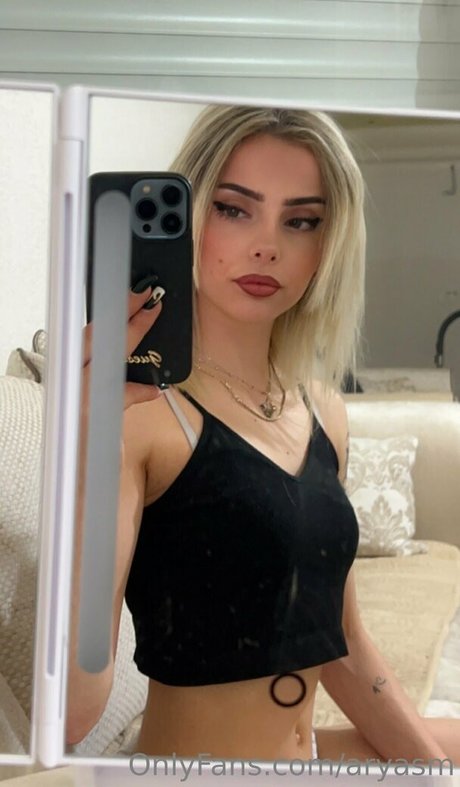 aryasm actriz porno imagen