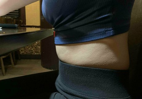 asianbellygirl estrella superior imágenes