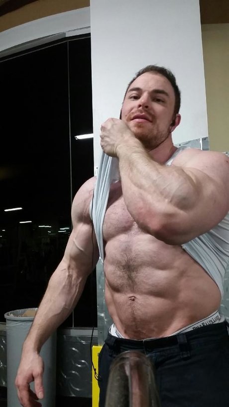 Muscle God Brendan model perfect pics