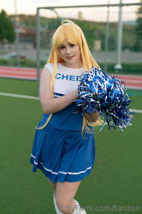 Ecchizoir estrella porno hermosa galería