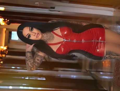 xXxSINA69xXx model nudes photo