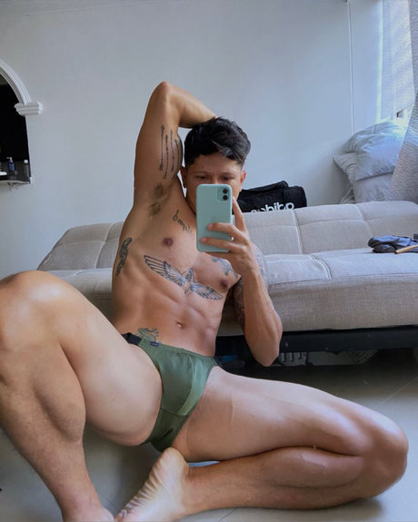 Gabriel Sequeira exclusive model pic