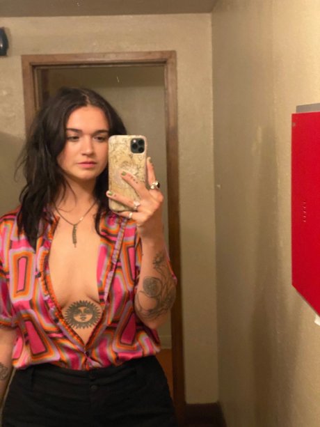 Gabrielle Rodriguez sexy star image