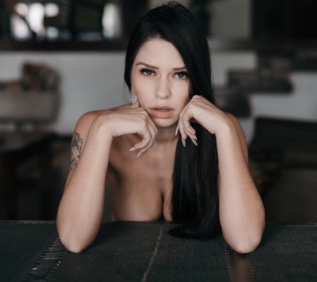 Nanda Sweet pornstar sex images