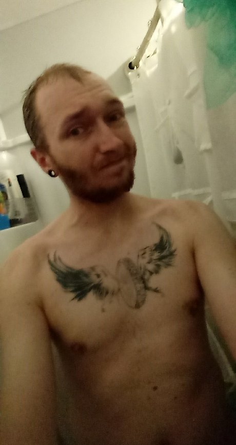 Dirty Dann model nice pic