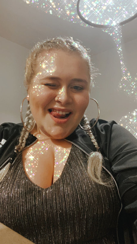 Cassie Kennedy pornstar beautiful images