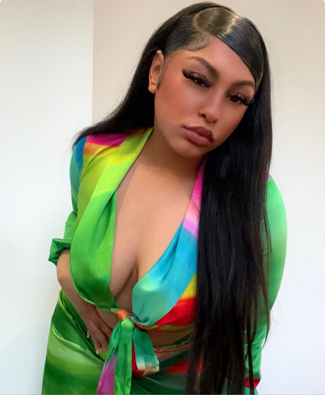Trap Queen Goddess CeeCee model porn picture