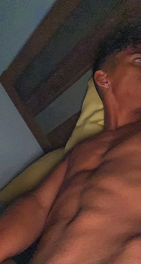 Youtuber Famosim star naked gallery